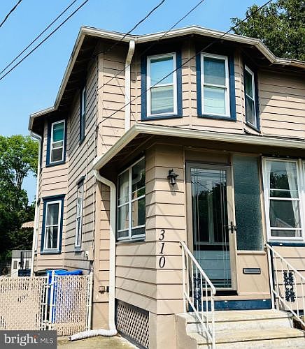 1st image of 310 Willow St