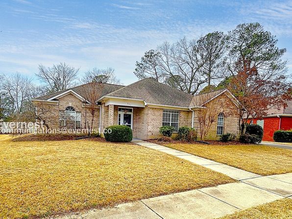 203 Silver Tail Ln SW