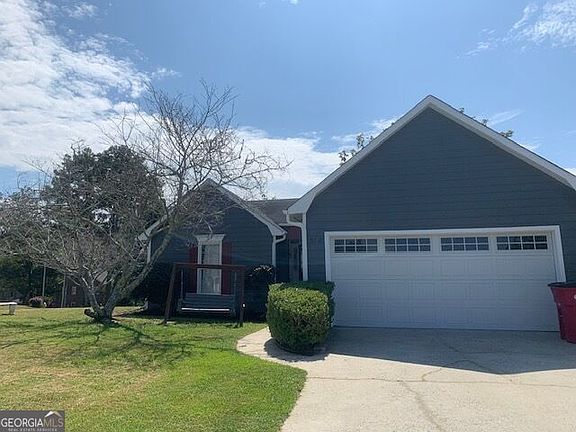 2nd image of 512 Shadow Moss Dr