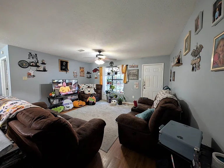 715 Cherub Dr — Photo 8