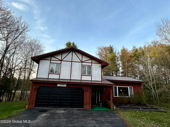 289 County Hwy 126, Broadalbin, NY 12025
