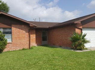 921 Travis St, Harlingen, TX 78550