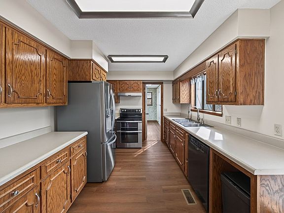 20th image of 2400 Burgess Falls Rd
