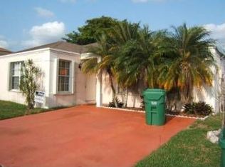 22219 SW 98th Pl, Cutler Bay, FL 33190