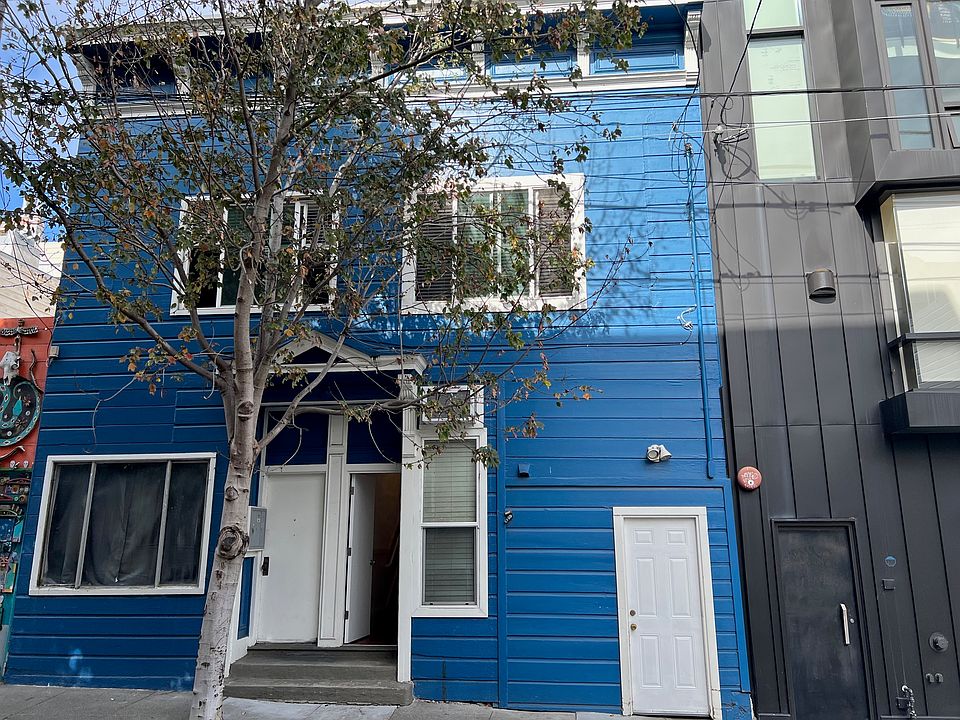1st image of 482 Linden St #A