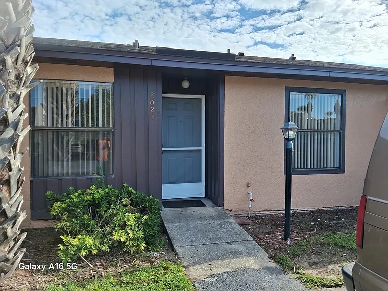 2320 Margarita Ct — Photo 2