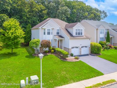 11 Mulberry Lane, Holmdel, NJ, 07733