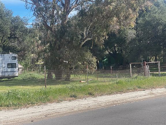 4th image of 1951 Lake Morena Dr