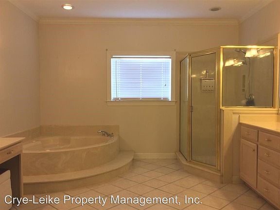 5th image of 7219 Heritage Oak Dr