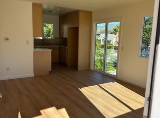 Florence 135-137, Burbank, CA 91505