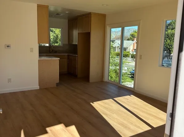 Florence 135-137, 135-137 N Florence St, Burbank, CA 91505