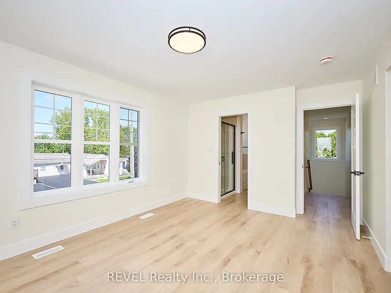 4650 Belfast Ave #UPPER — Photo 12