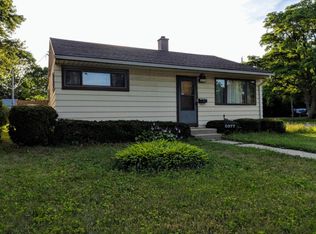 5377 N 51st Blvd, Milwaukee, WI