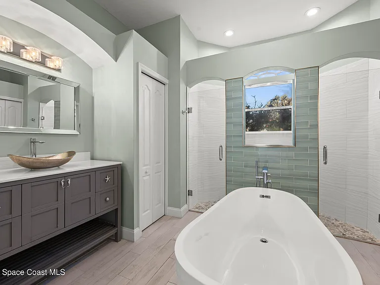 768 Harrier Ct — Photo 26