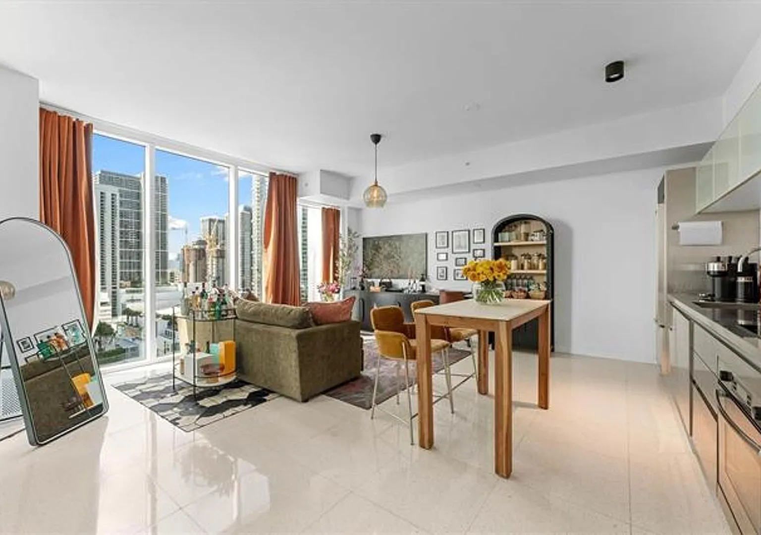 1040 Biscayne Blvd cu-1908, Miami, FL 33132 — Photo 4