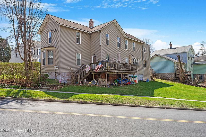 3rd image of 1739 4th Street