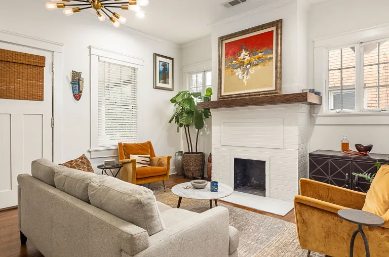 1110 Monroe Dr NE #A — Photo 4