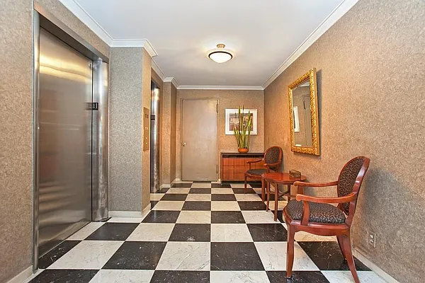 Sold by Corcoran | media 7