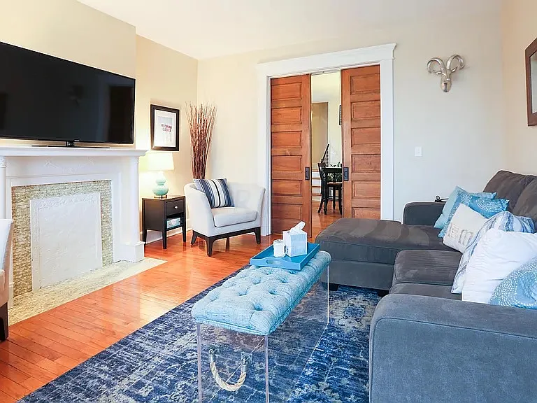 2 bed, 1500 sqft, $2,750 — Photo 3