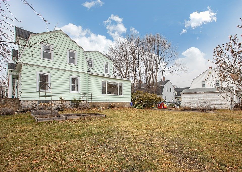 30 Roosevelt St, Maynard, MA 01754 Zillow