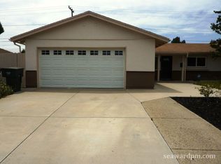 927 Barton Ave, Camarillo, CA 93010