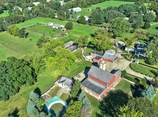 6713 Johnsburg Rd, Spring Grove, IL 60081