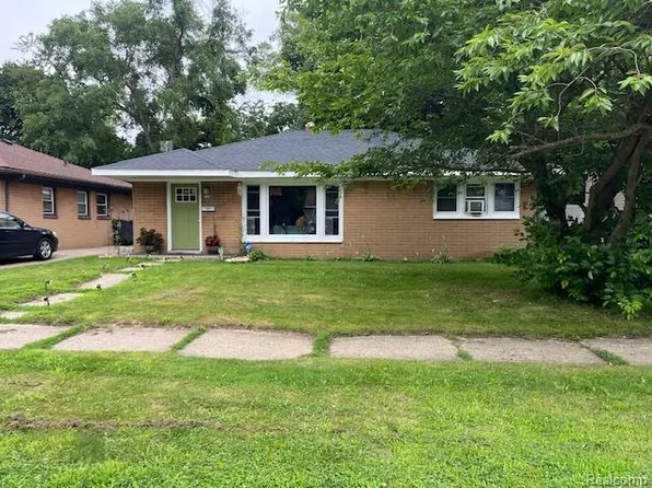 3705 Cherokee Ave, Flint, MI 48507