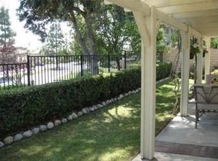 936 Falcon View St, Upland, CA 91784