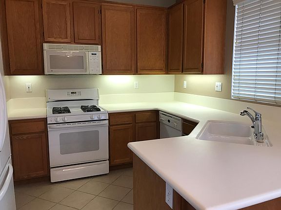 4th image of 10454 Scripps Poway Pkwy Unit 125