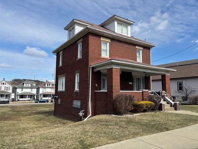 1206 Lawrence Ave, Ellwood City, PA, 16117