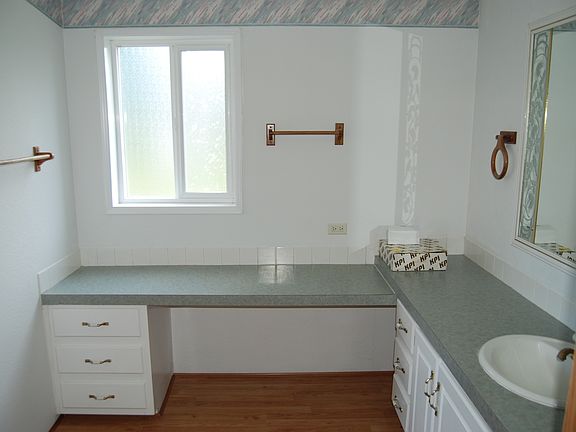 5th image of 16417 120th Avenue Ct E