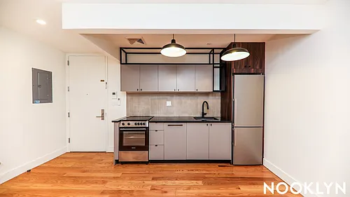 620 Parkside Ave Photo 1