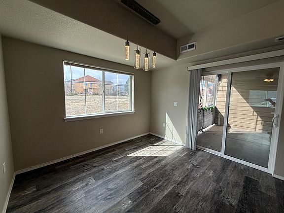 4th image of 1620 Monterey Rd Unit 102