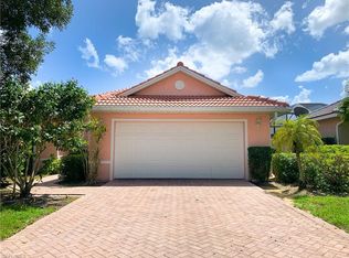 4244 Hampton Ln, Naples, FL 34119