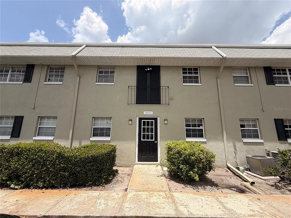 525 Conway Rd #72