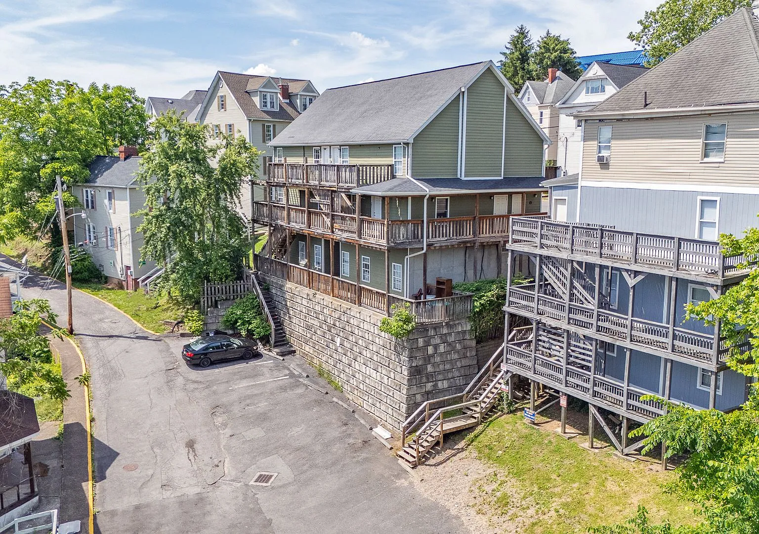 400 Forest Ave | 2 Bed, 3 Bed, & 4 Bed Options — Photo 1