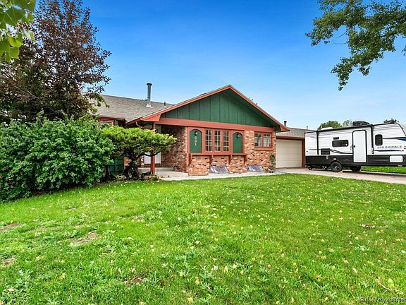 2nd image of 531 Cottonwood Dr