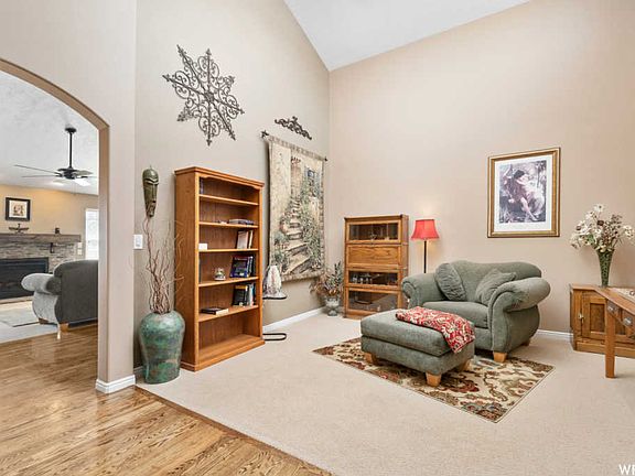 2nd image of 2907 W Sanborn Dr