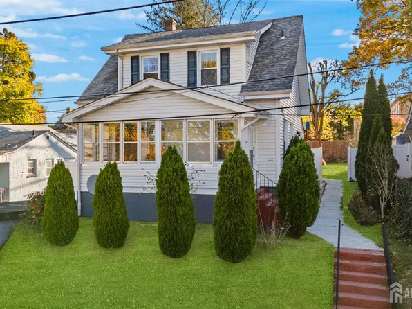 9 W George St, South River, NJ 08882