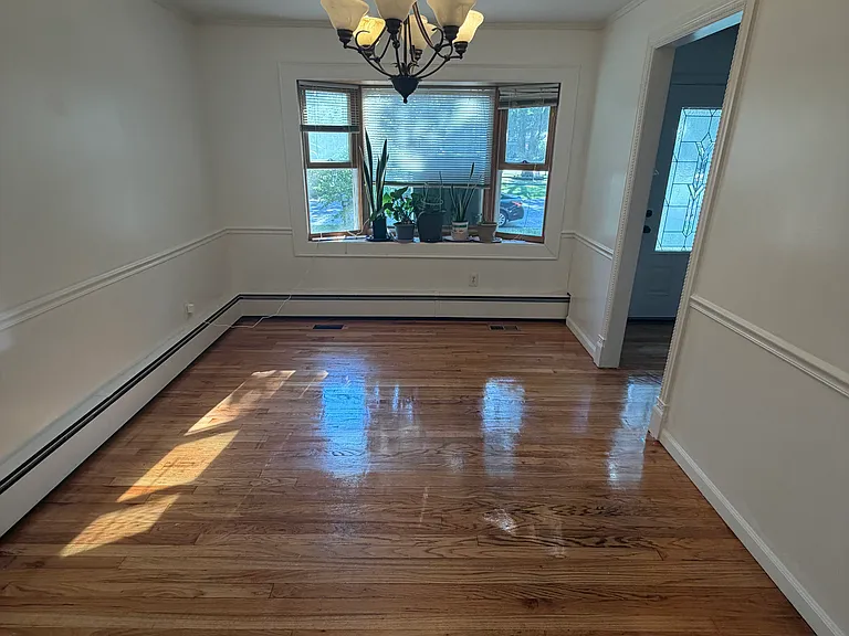61 Gores Dr — Photo 2