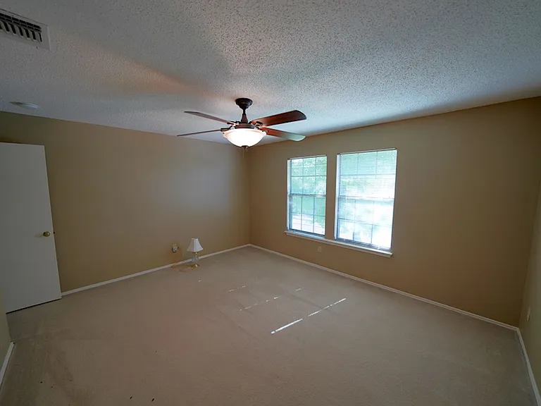 7315 Park West Dr — Photo 24
