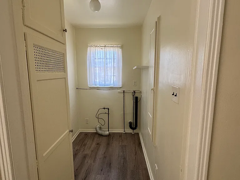 510 Grand Blvd #1 — Photo 8