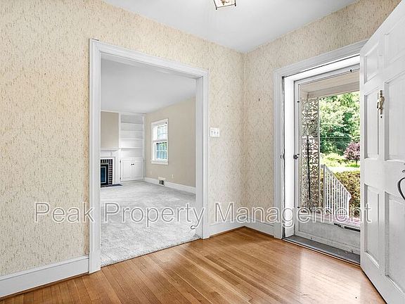 4th image of 6623 Wexford Ln