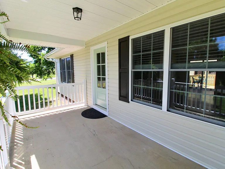 1465 Offenbacker Rd — Photo 31
