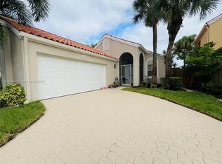 13174 La Lique Ct, Palm Beach Gardens, FL 33410
