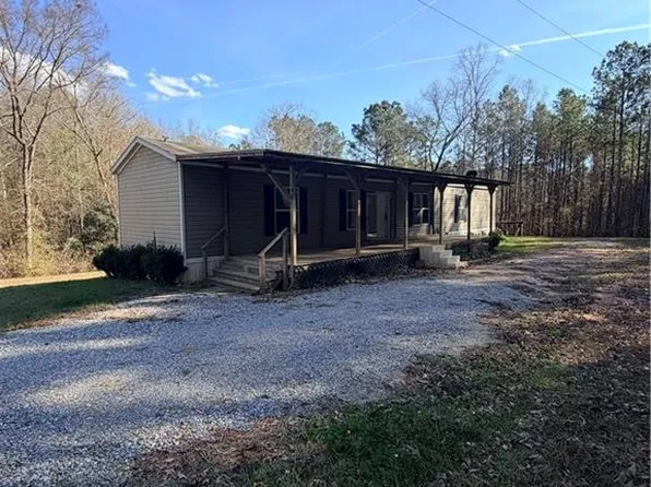 104 Sparrow Rd, Colfax, LA 71417