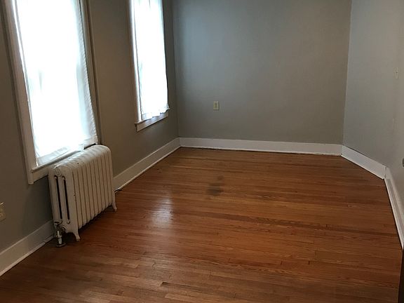 2nd image of 16 Norwood Ave APT 1
