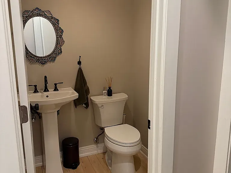 2622 S Delaware Ave — Photo 9
