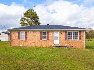 131 Mulberry St, Lewisburg, KY 42256