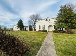 1750 Lawrenceburg Rd, Bloomfield, KY 40008